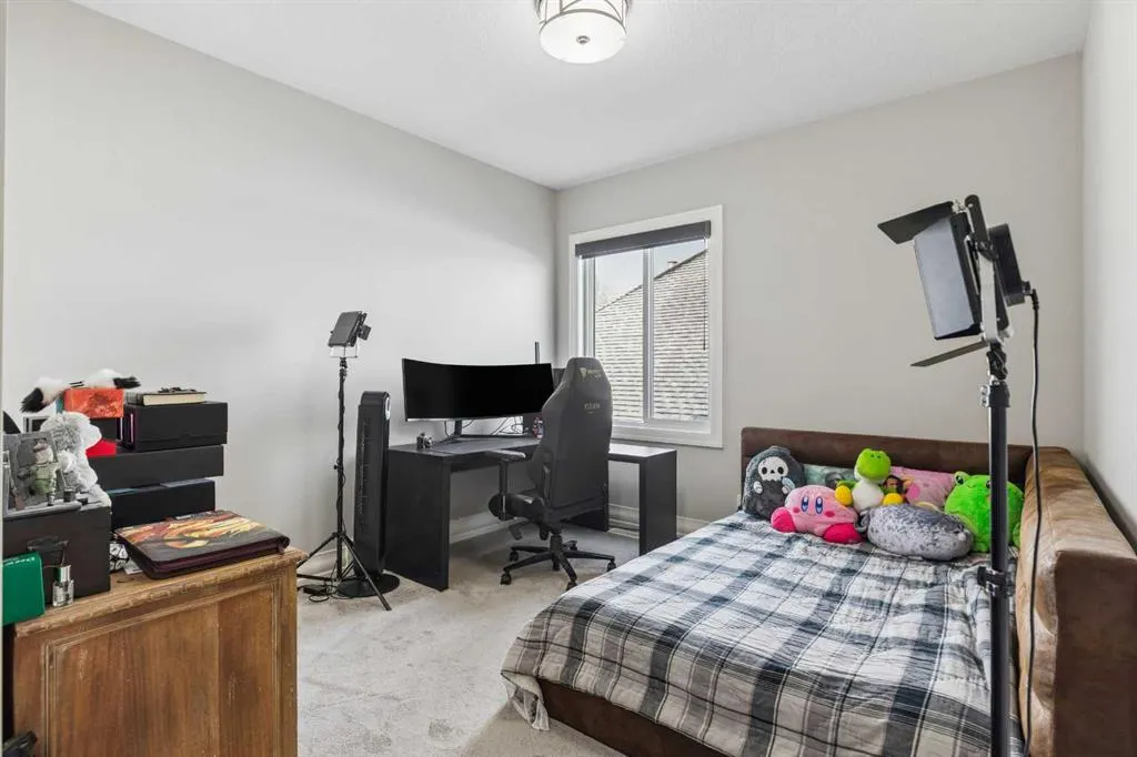 63 Cranbrook Drive SE