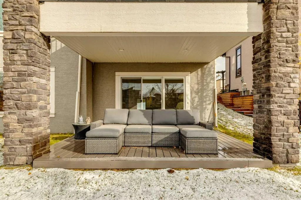 63 Cranbrook Drive SE
