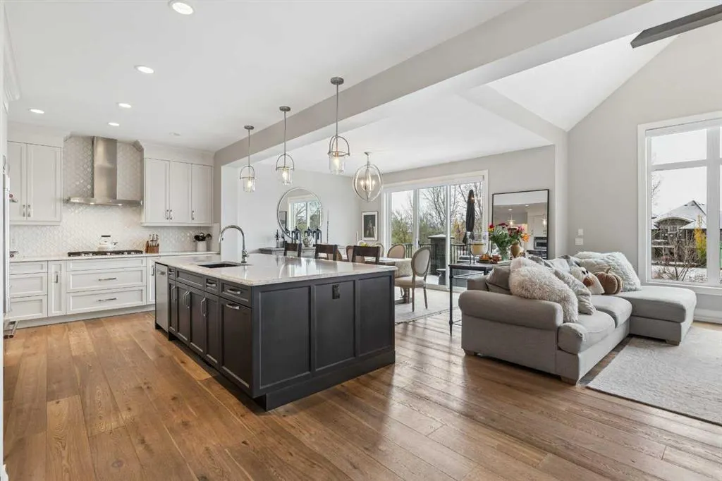 63 Cranbrook Drive SE