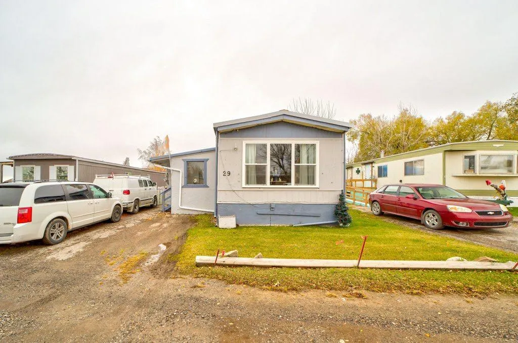 895 Elizabeth Street #29
