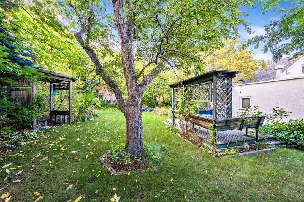 309 Sharon Avenue SW