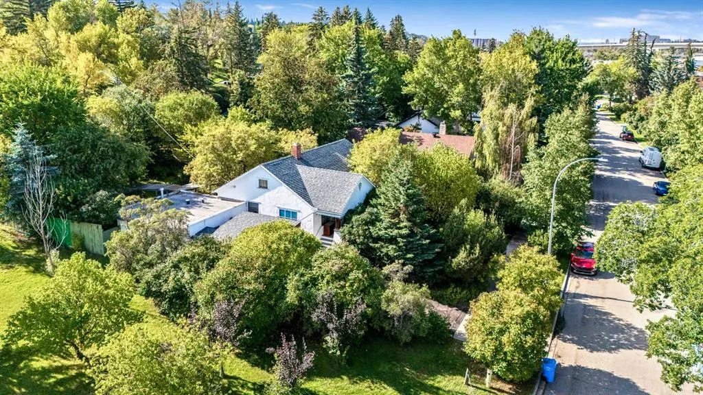 309 Sharon Avenue SW