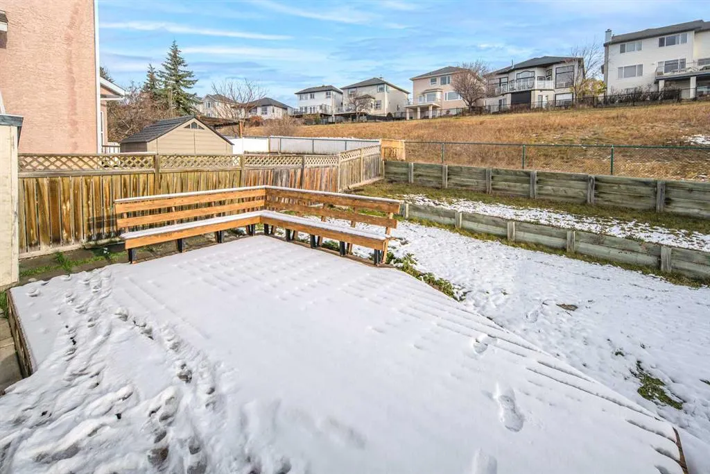 283 Arbour Crest Road NW