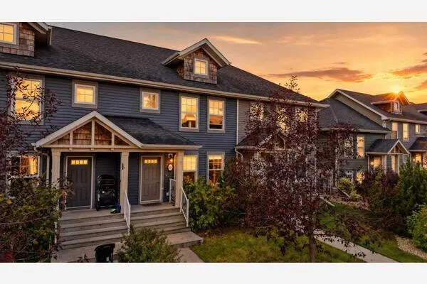 10 Rafferty Court