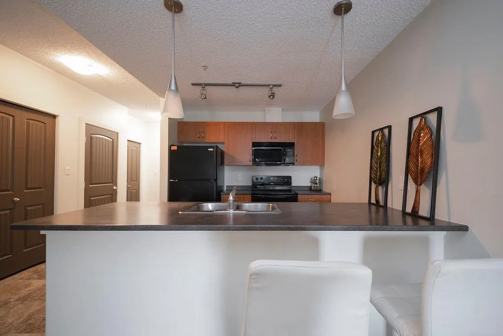 136B Sandpiper Road #109