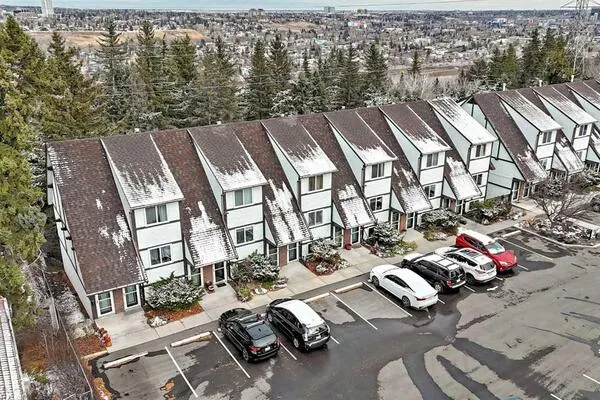 304 Cedar Crescent SW #12