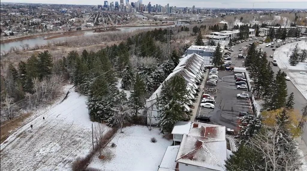 304 Cedar Crescent SW #12