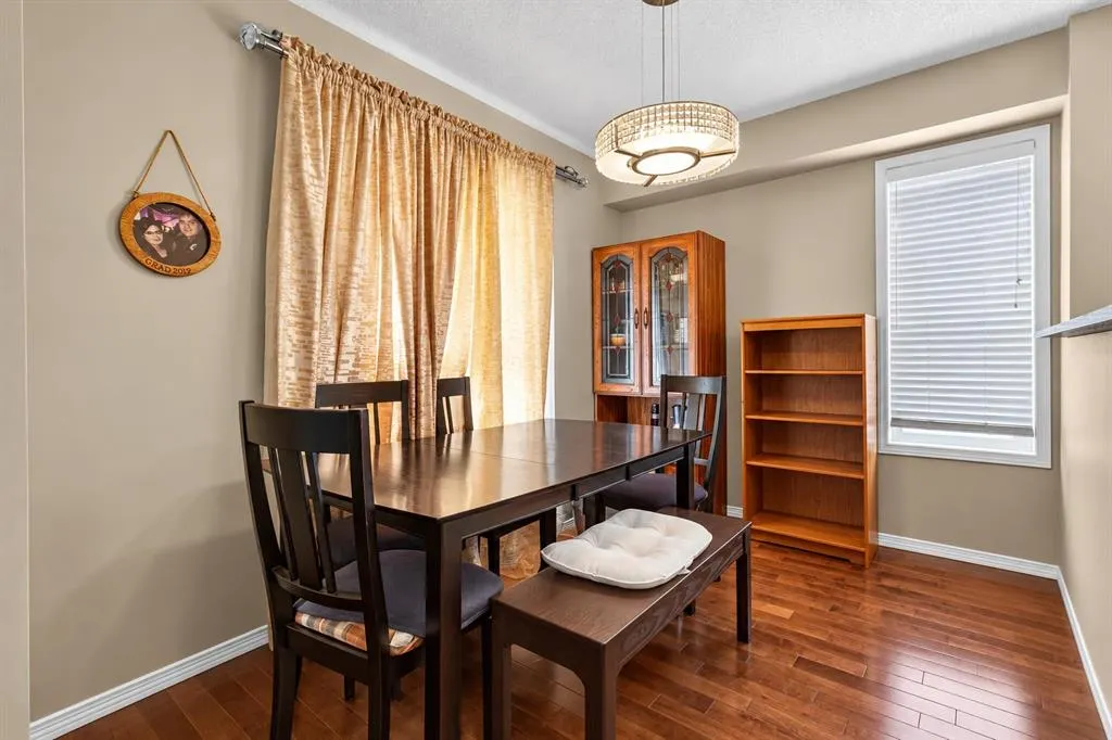 16 Citadel Meadow Gardens NW