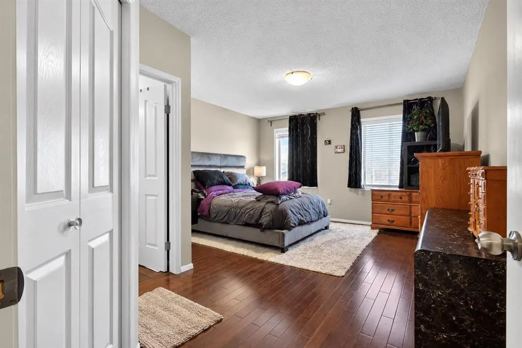 16 Citadel Meadow Gardens NW