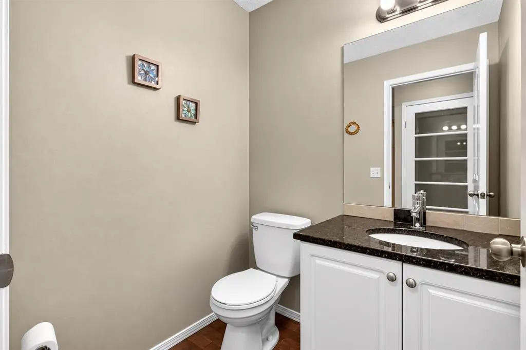 16 Citadel Meadow Gardens NW