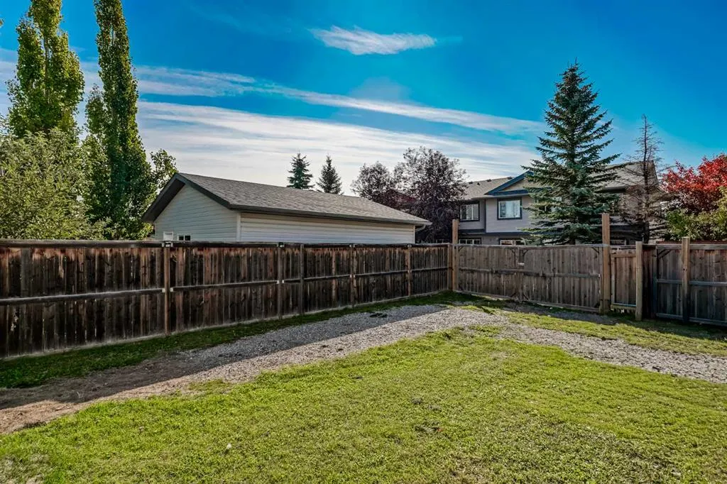 184 Everridge Way SW