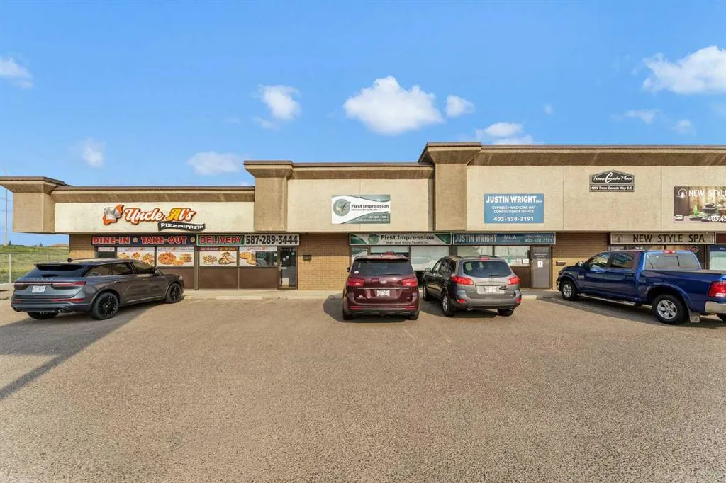1299 Trans Canada Way SE #6