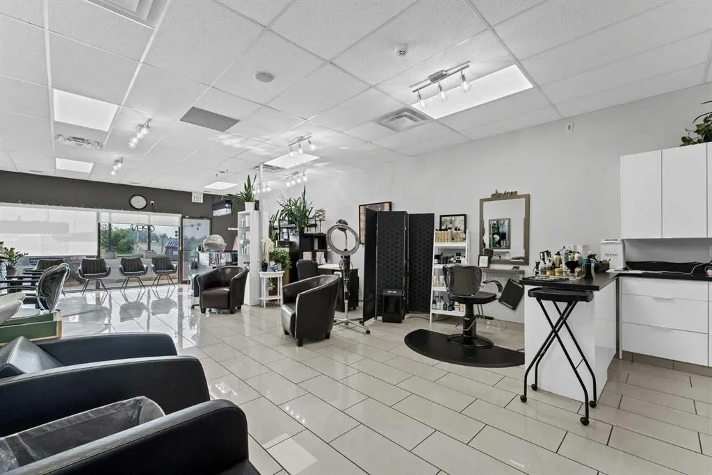 1299 Trans Canada Way SE #6