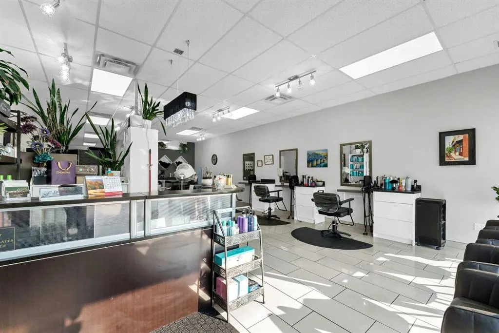 1299 Trans Canada Way SE #6