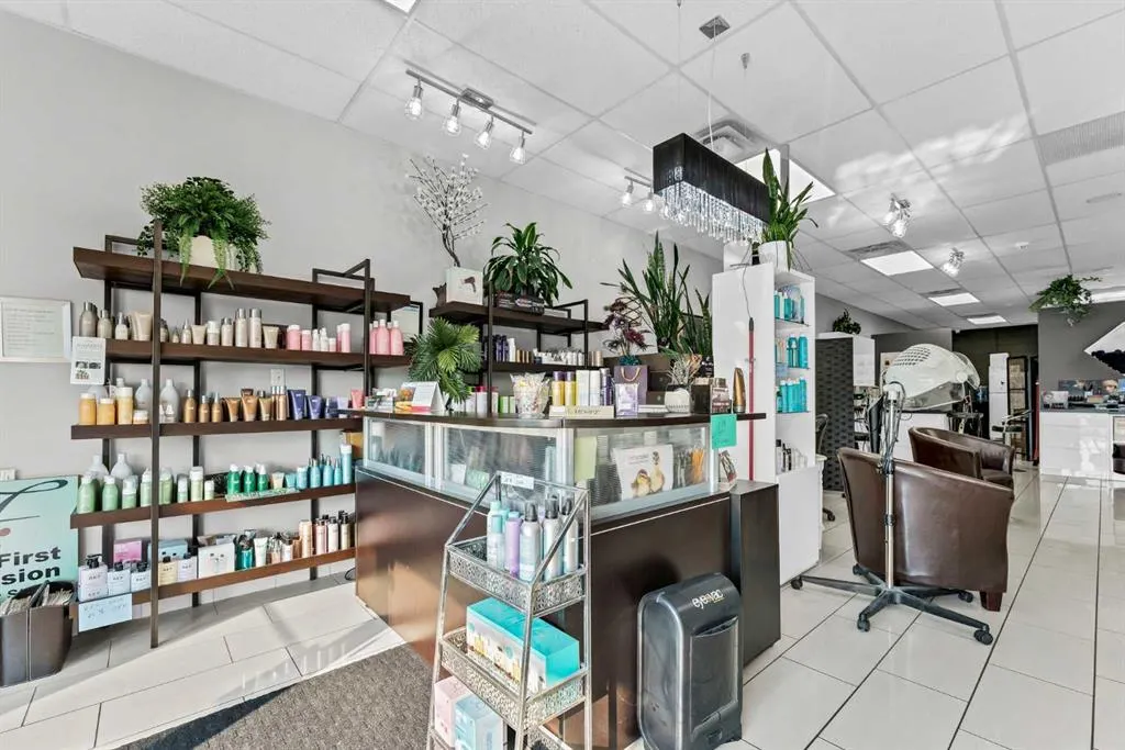 1299 Trans Canada Way SE #6