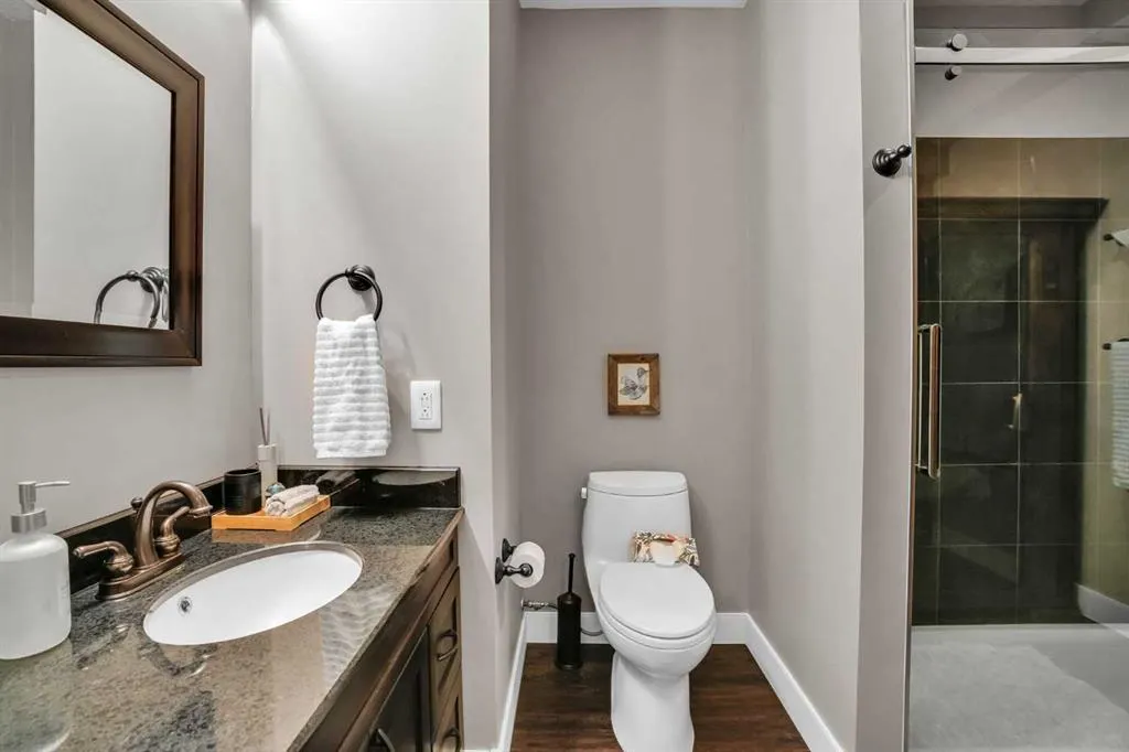 53 Santana Manor NW