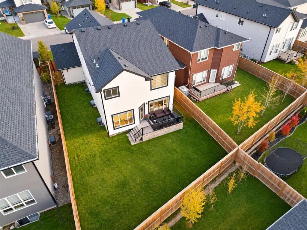 316 Kinniburgh Link