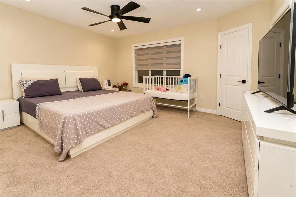 316 Kinniburgh Link