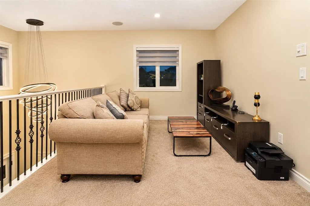 316 Kinniburgh Link