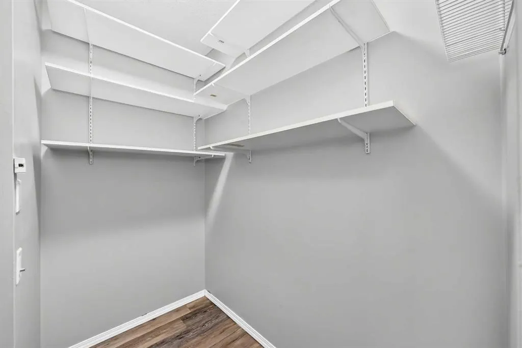 4000 Somervale Court SW #106