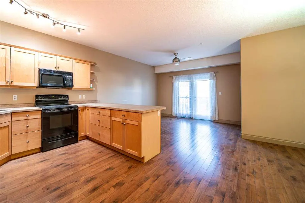 2609 11 Avenue #206