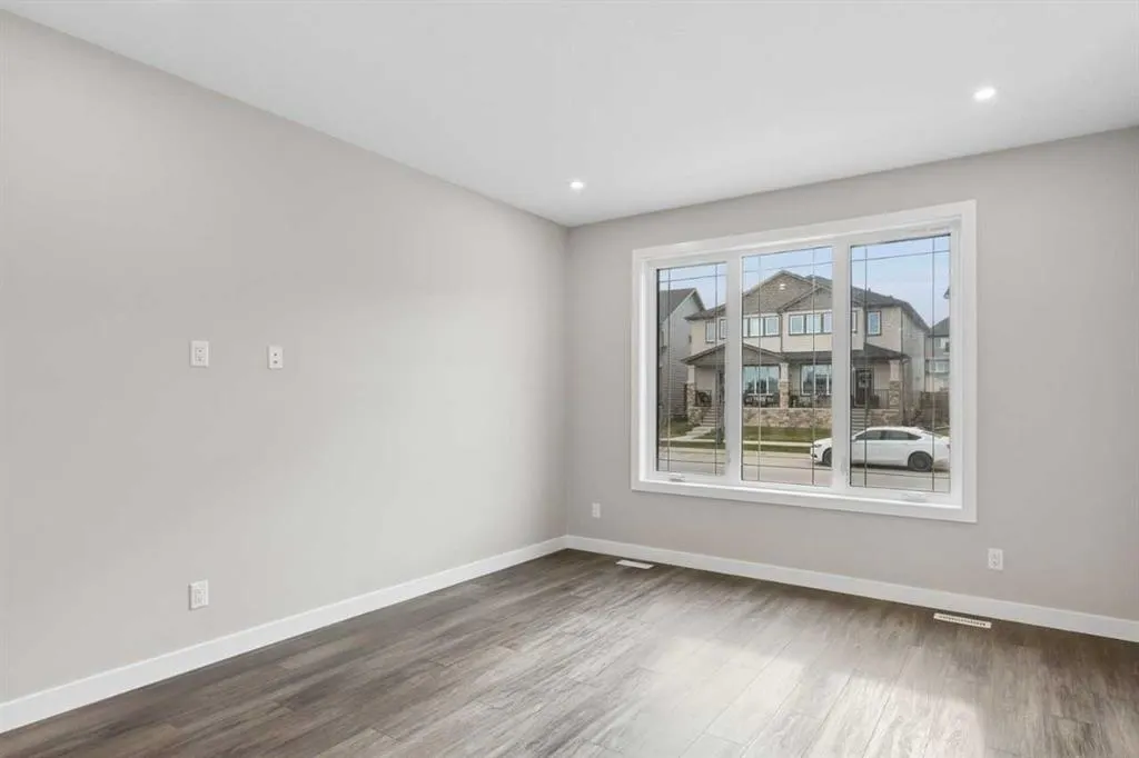5018 Harmony Circle