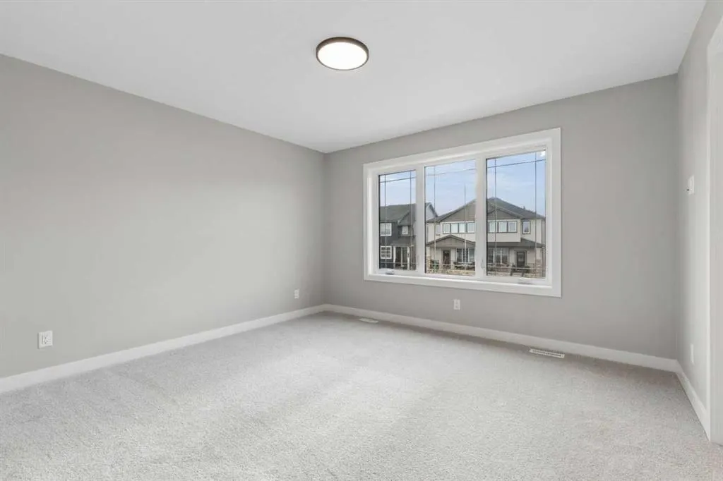 5018 Harmony Circle