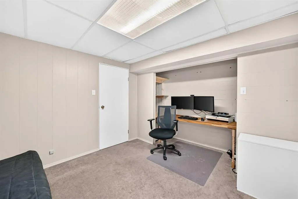 331 Brookmere Road SW