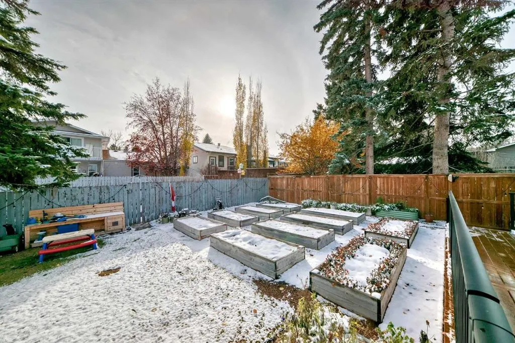 331 Brookmere Road SW