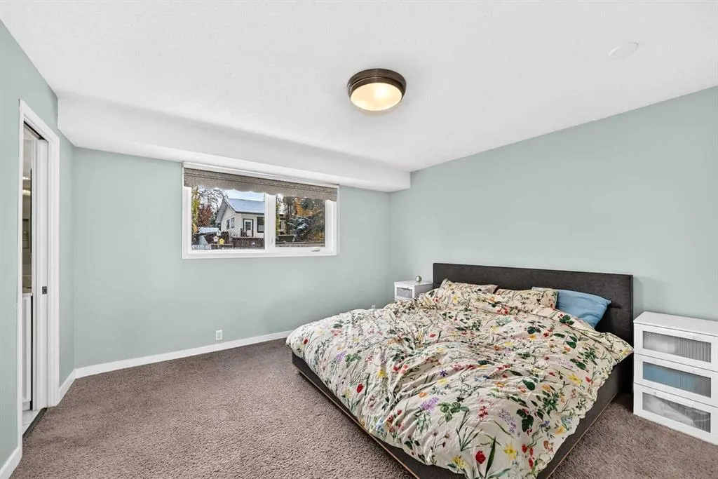 331 Brookmere Road SW