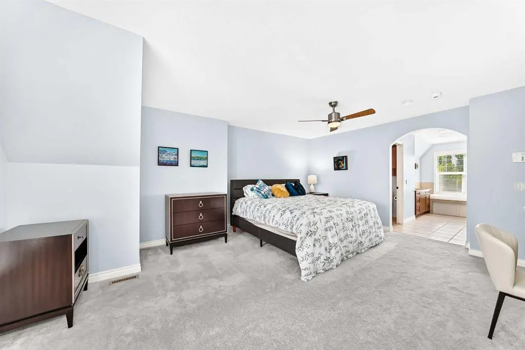 30 Versailles Gate SW