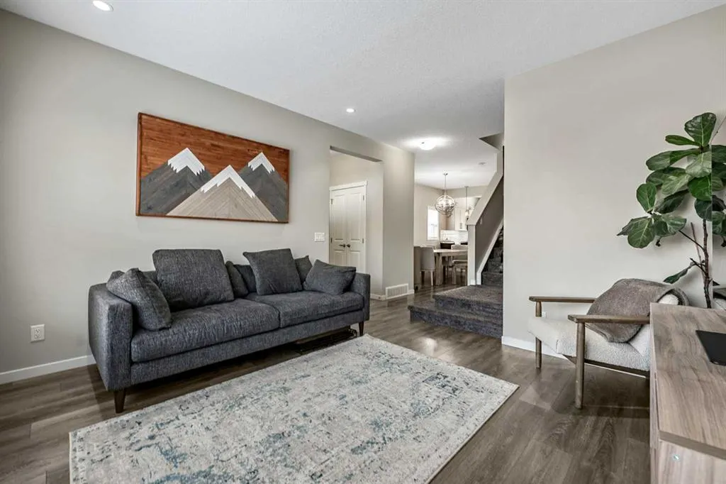 112 Masters Heights SE