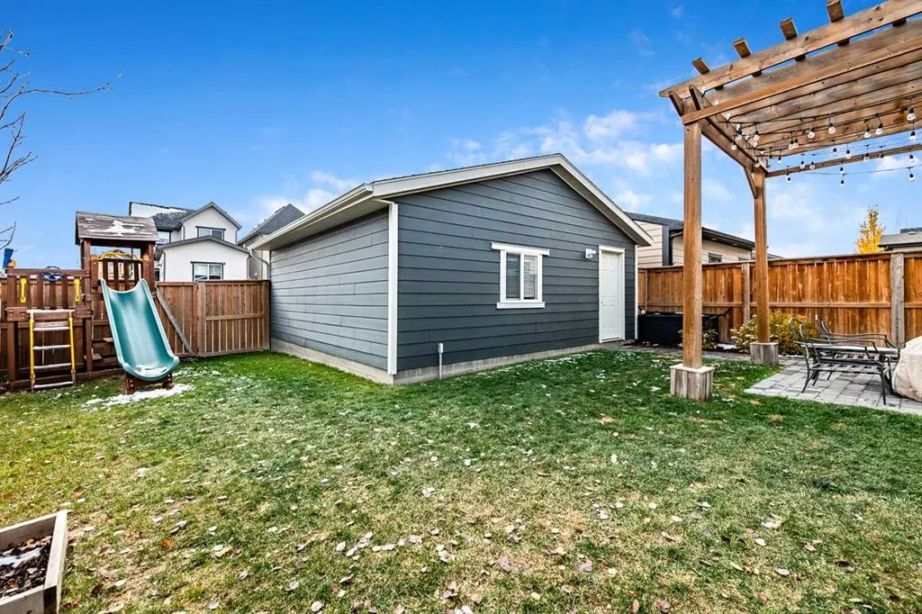 112 Masters Heights SE