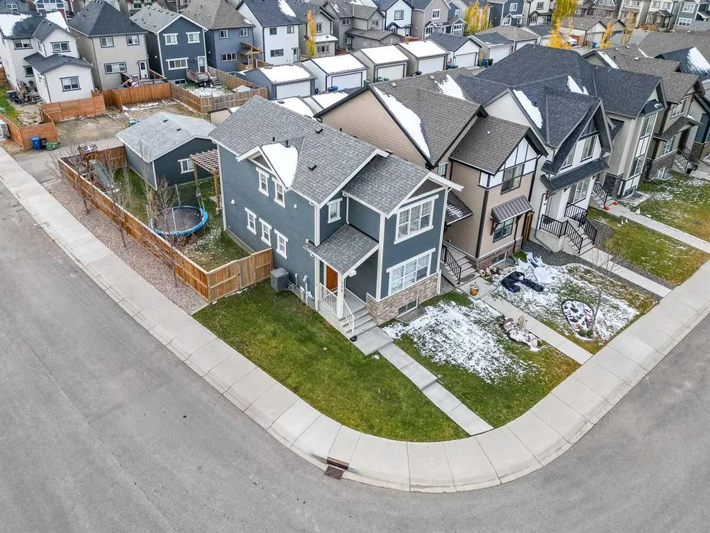 112 Masters Heights SE