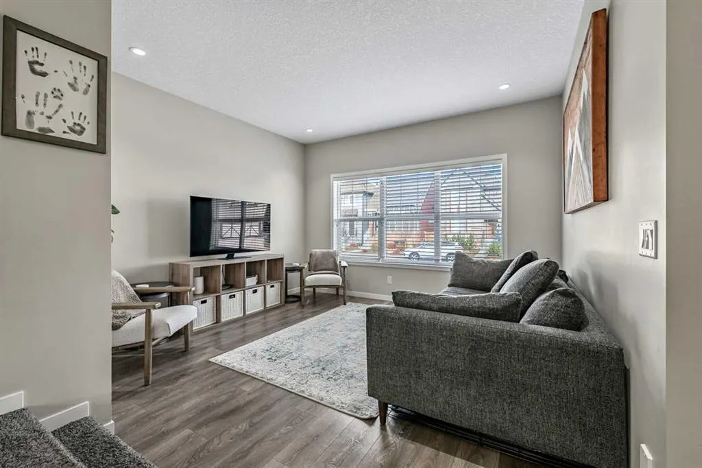 112 Masters Heights SE