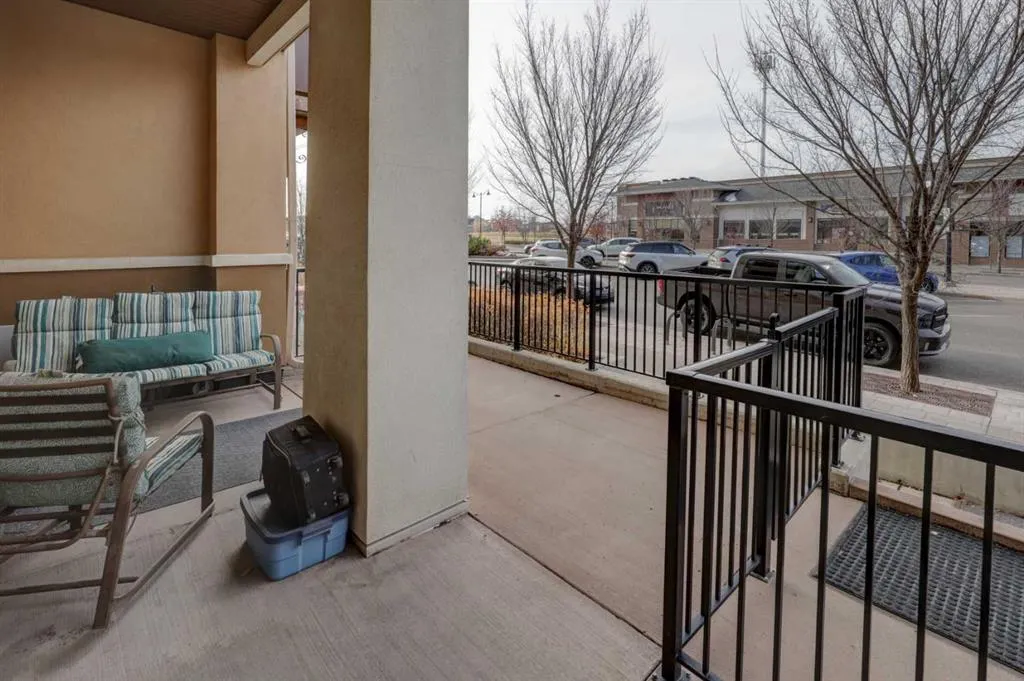 10 Mahogany Mews SE #110