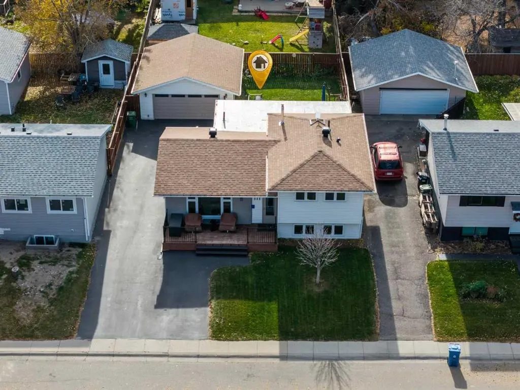 111 Lynnview Crescent SE