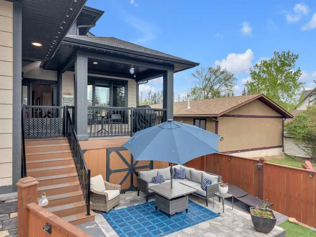 5052 Lakeshore Drive