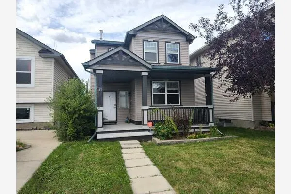 31 Coventry Road NE