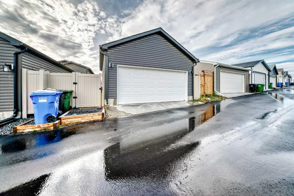 86 Haskayne Drive NW