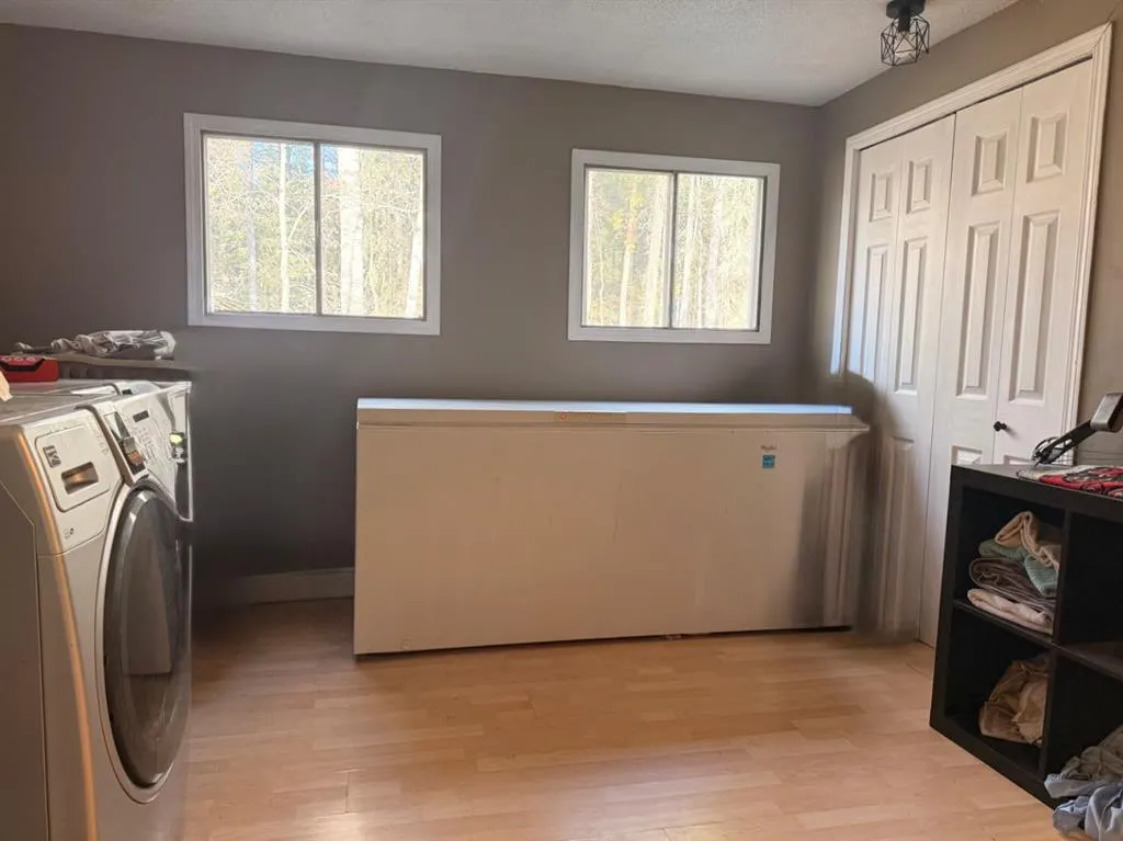 130048 TOWNSHIP ROAD 594
