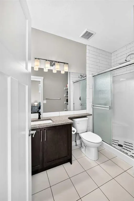 601 Evanston Manor NW