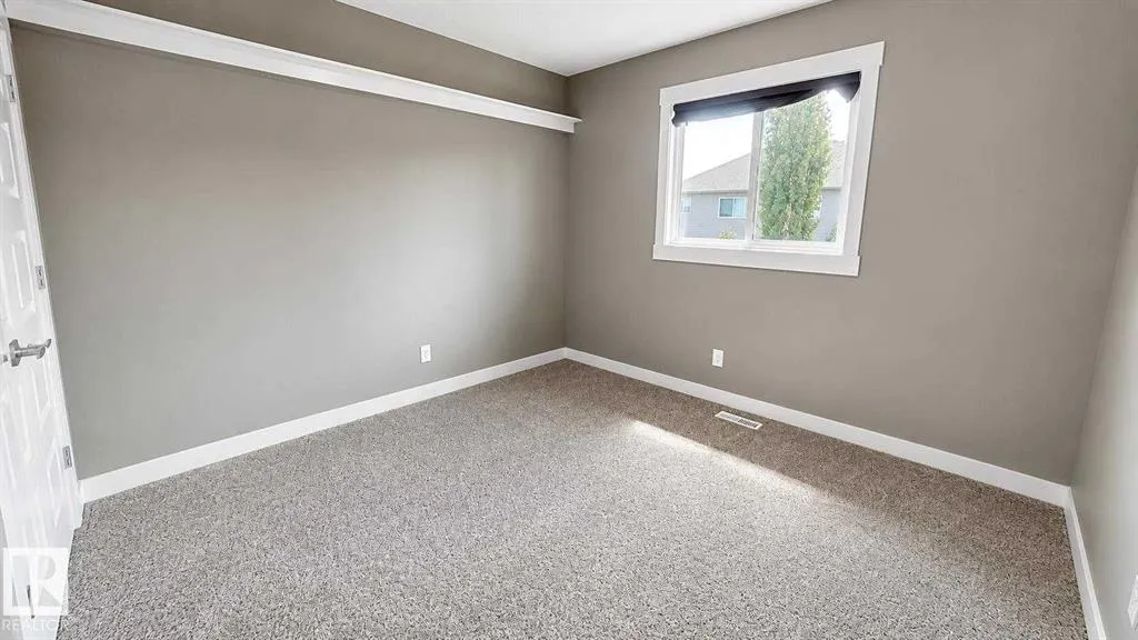 110 Meadowland Way