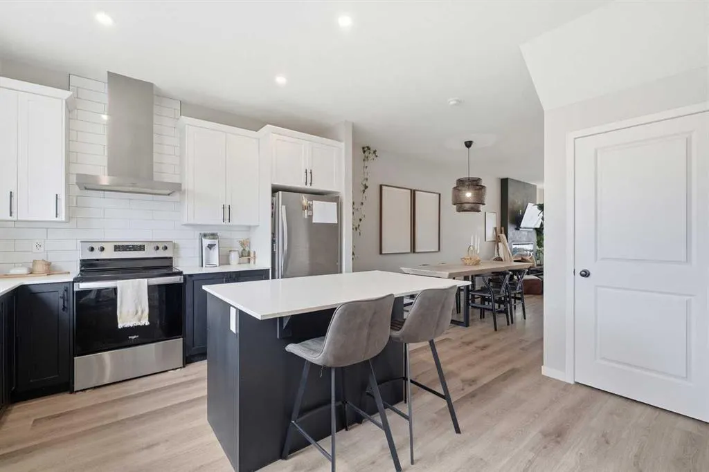 516 West Lakeview Drive