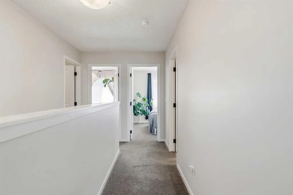 516 West Lakeview Drive