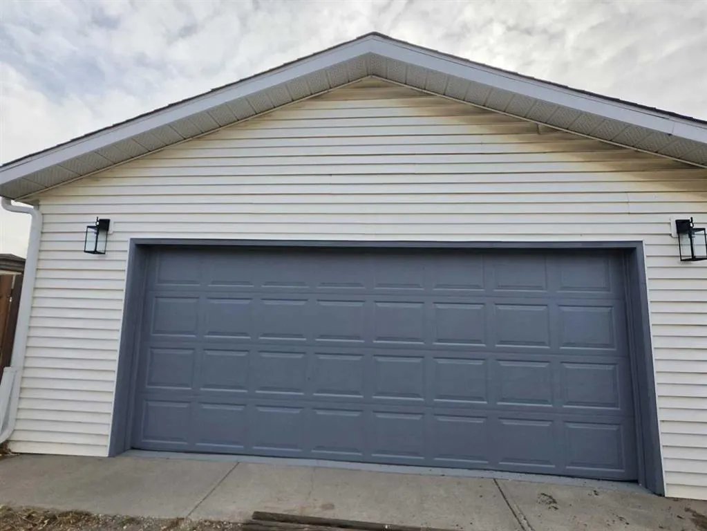 68 Erin Park Drive SE