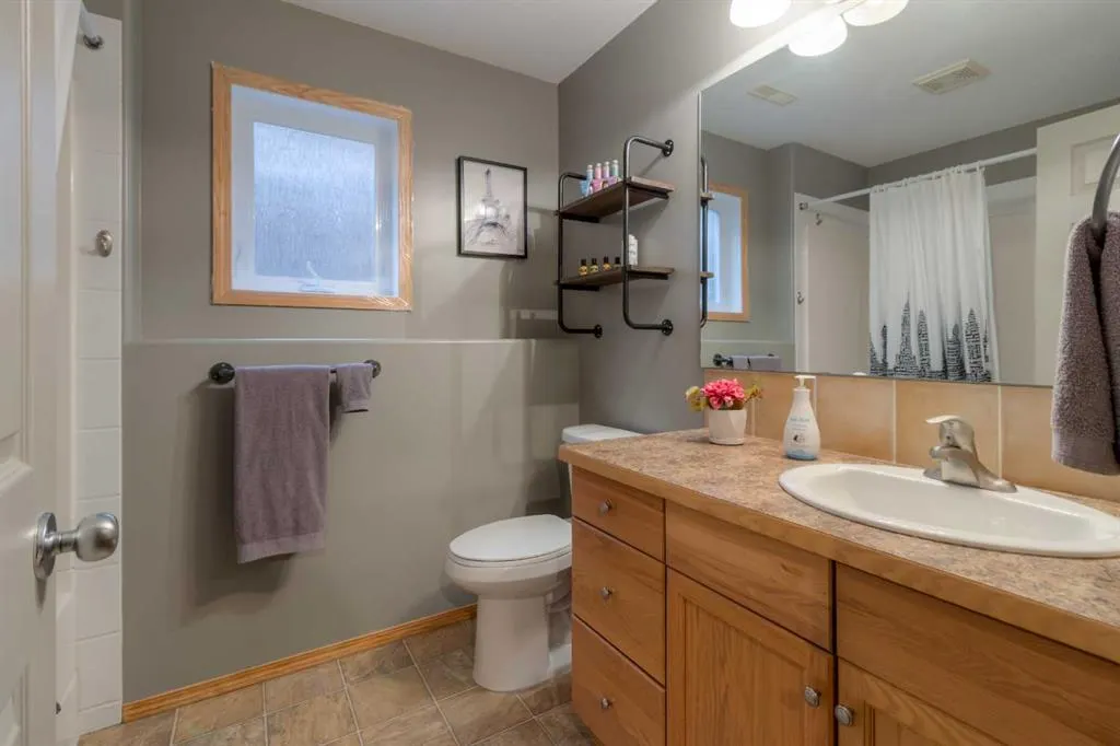 38 Riverpark Boulevard W