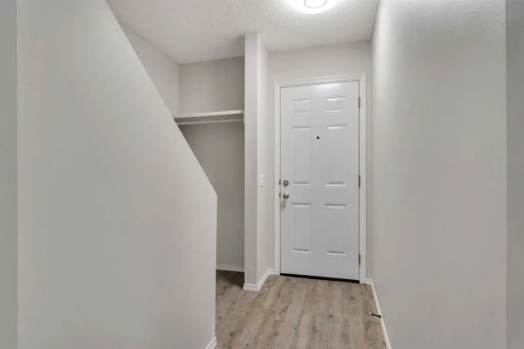 5425 Pensacola Crescent SE #33