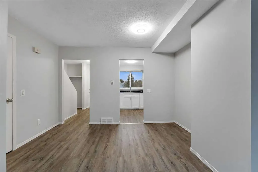 5425 Pensacola Crescent SE #33