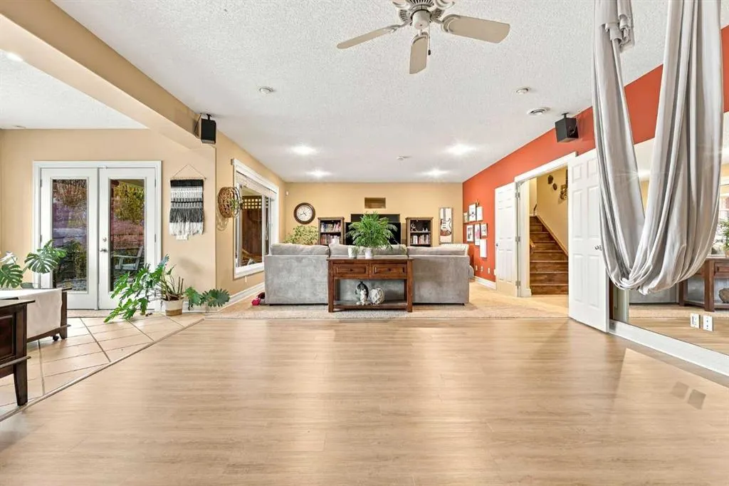73 Hidden Creek Park NW